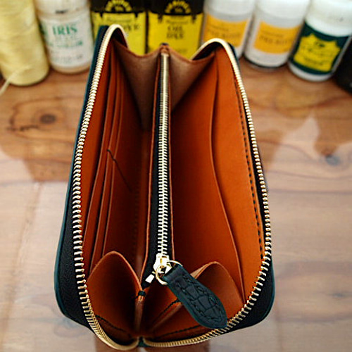 ⭐️未使用⭐️プレリー 長財布 ラウンドジップ クロコ型押し ブラウン 本革　レザー フェリージ 財布 クロコダイル型押し エンボスレザー ラウンド