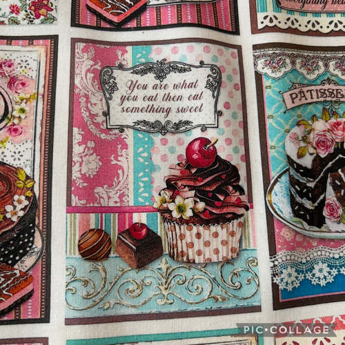 可愛いパネル生地　ハンドメイド ஐ⋆*おしゃれなスイーツパネル柄 生地約45×110 生地 brown3104