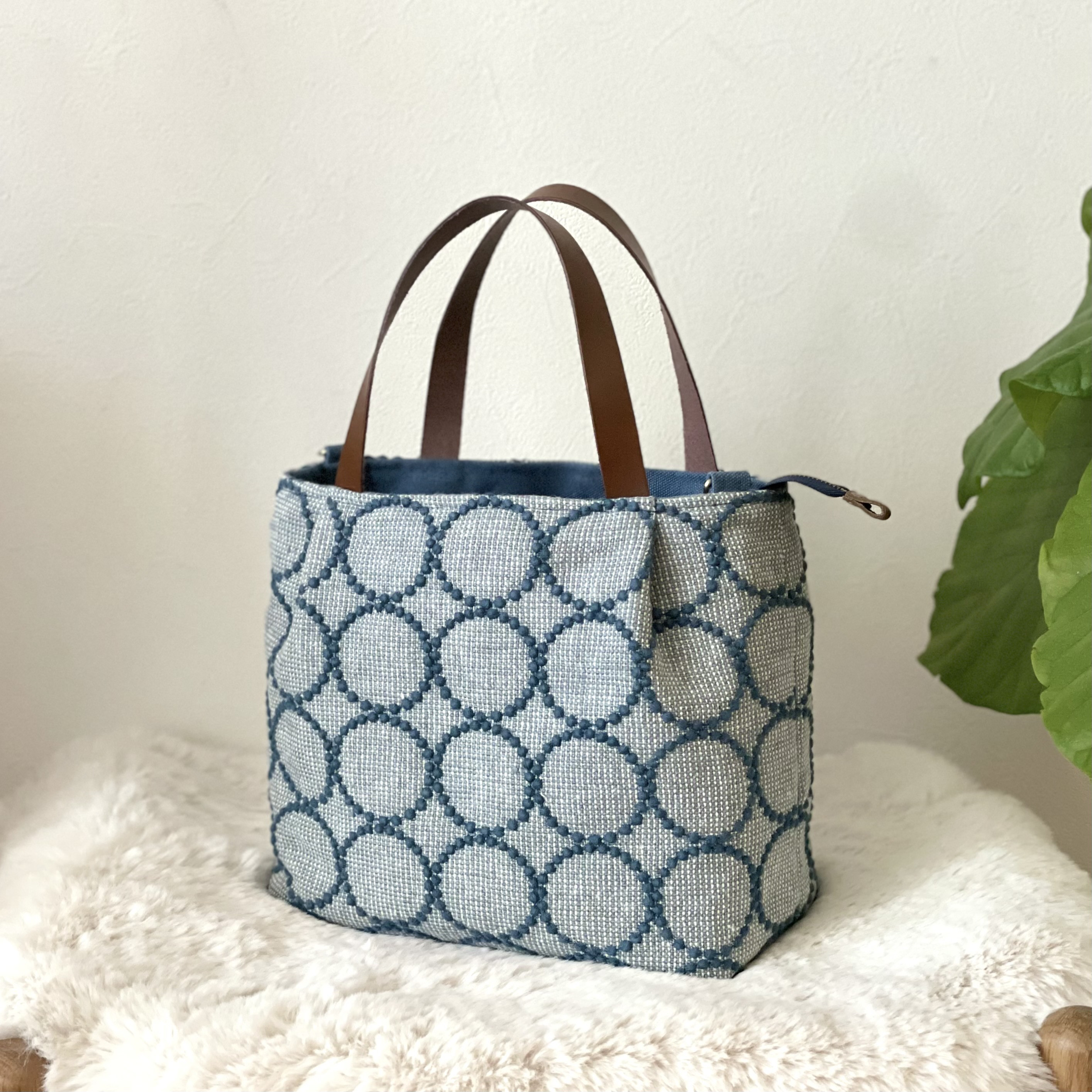 ⚮̈ミナペルホネン mottoかくれんぼトート tambourine dop ⚮̈ミナ