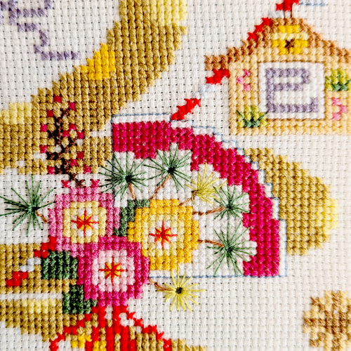 クロスステッチキット ミニ掛け軸【ハッピーへびちゃん】HAPPY SNAKE