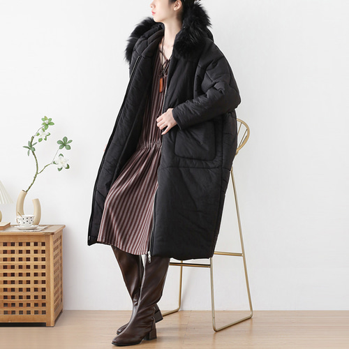 リッチ感漂うファーで顔周りが華やかに♪Iラインナイロンコート