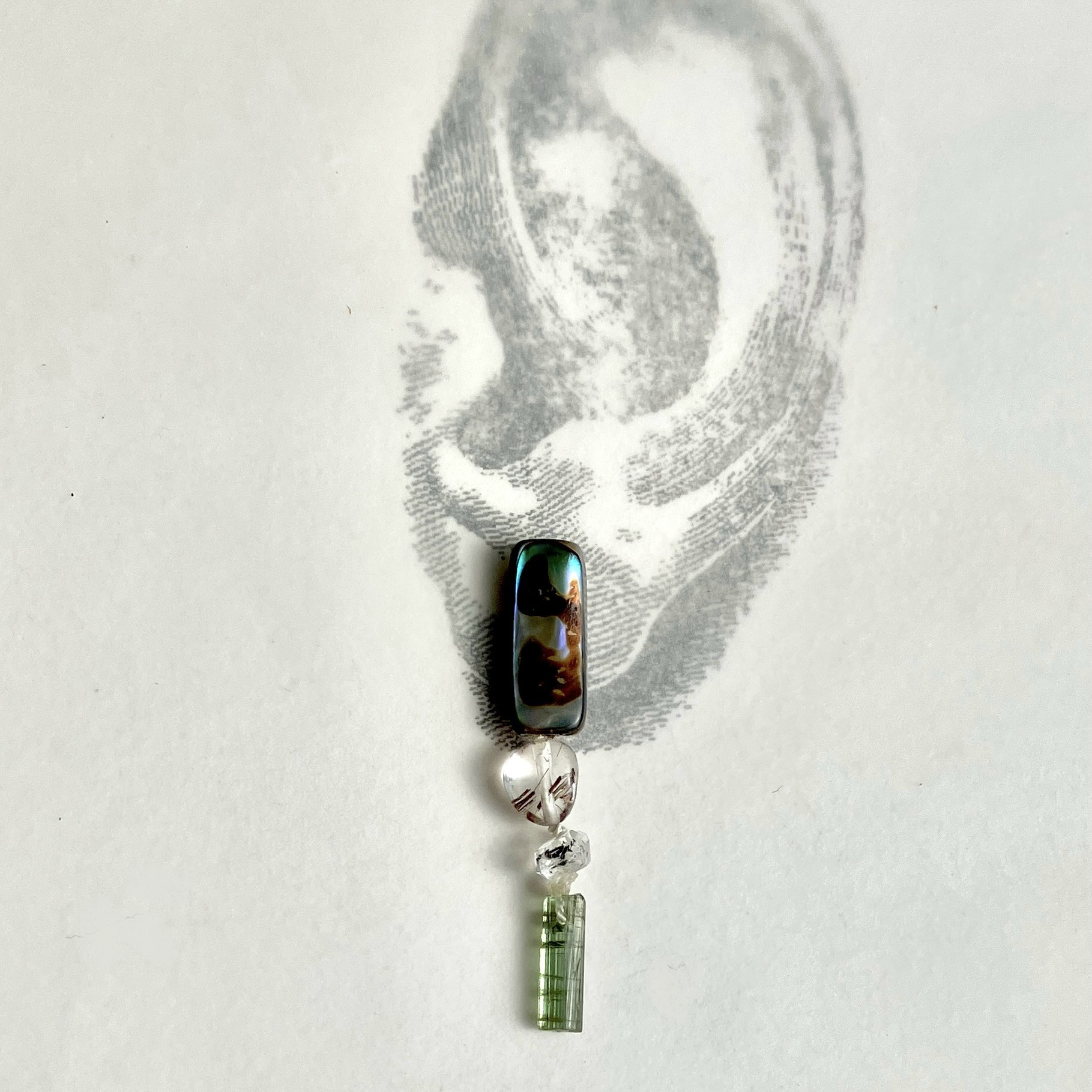 Decoration　飾りつけ　K１４gfスタッドピアス　ノンホールピアス変更可１点もの