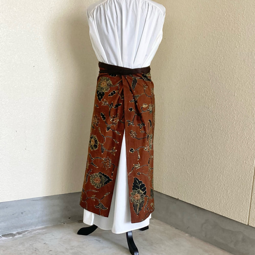 756 バティック エプロン ジャワ更紗 古布 リメイク 腰巻き