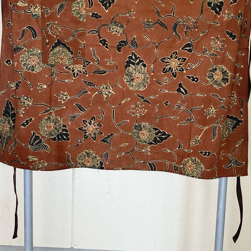 756 バティック エプロン ジャワ更紗 古布 リメイク 腰巻き