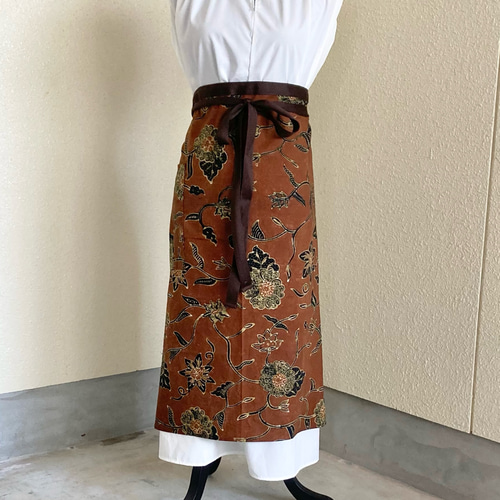 756 バティック エプロン ジャワ更紗 古布 リメイク 腰巻き