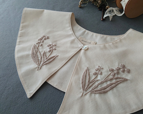 Antique刺繍入りつけ襟 540e18b8ffafb679de12ba49565c26