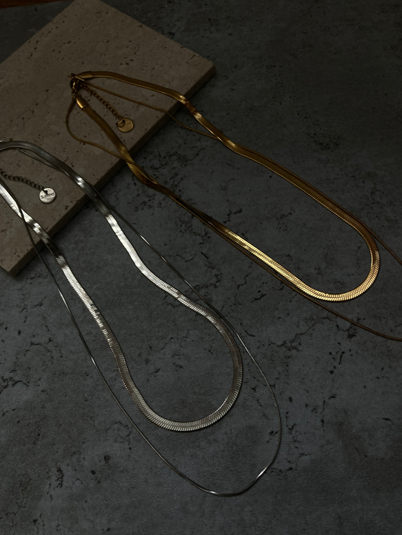 ーレイヤードスネークチェーンネックレスー　サージカルステンレス　チェーンネックレス　スネークチェーン　ネックレス 14枚目の画像