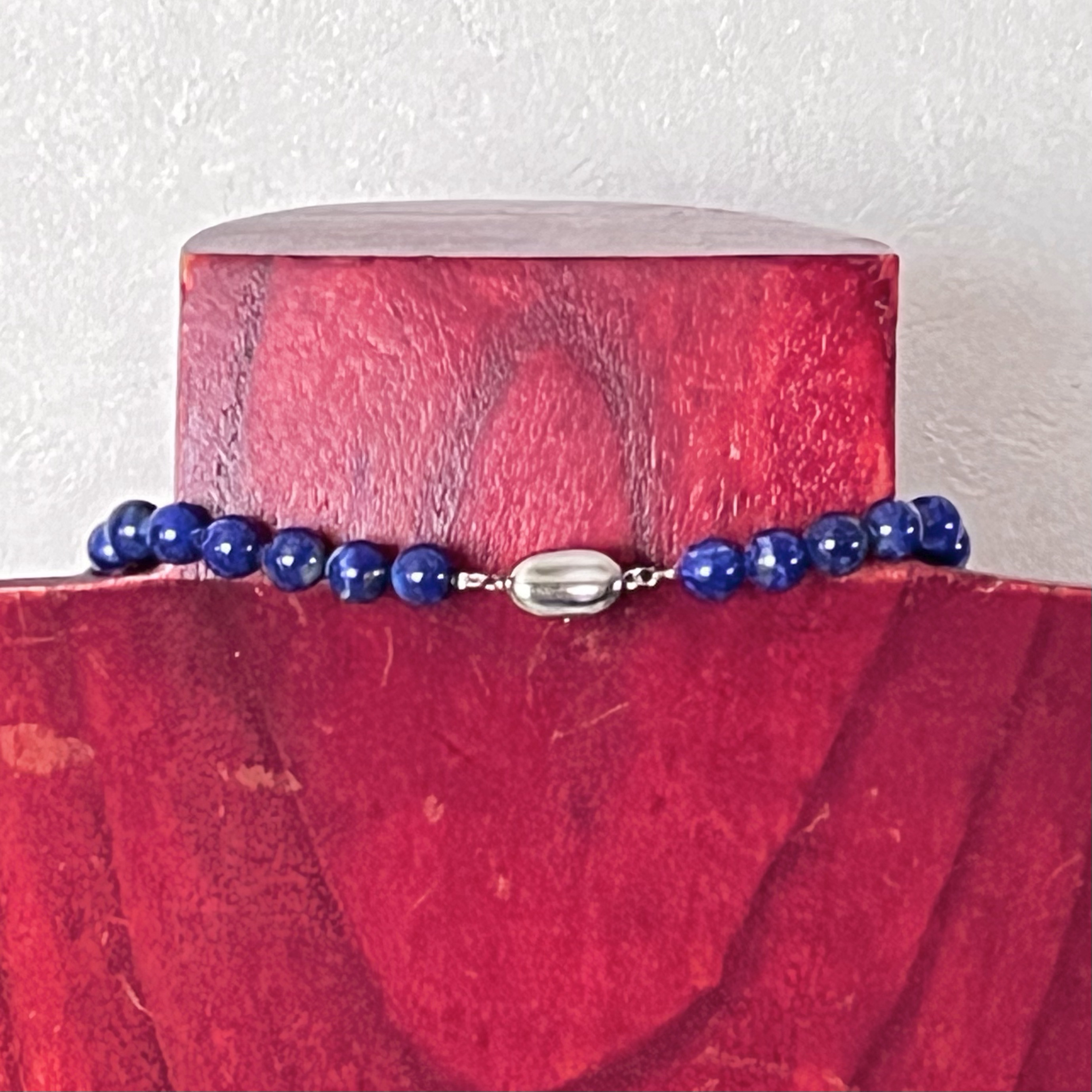 ラピスラズリのネックレス　（Nー234）