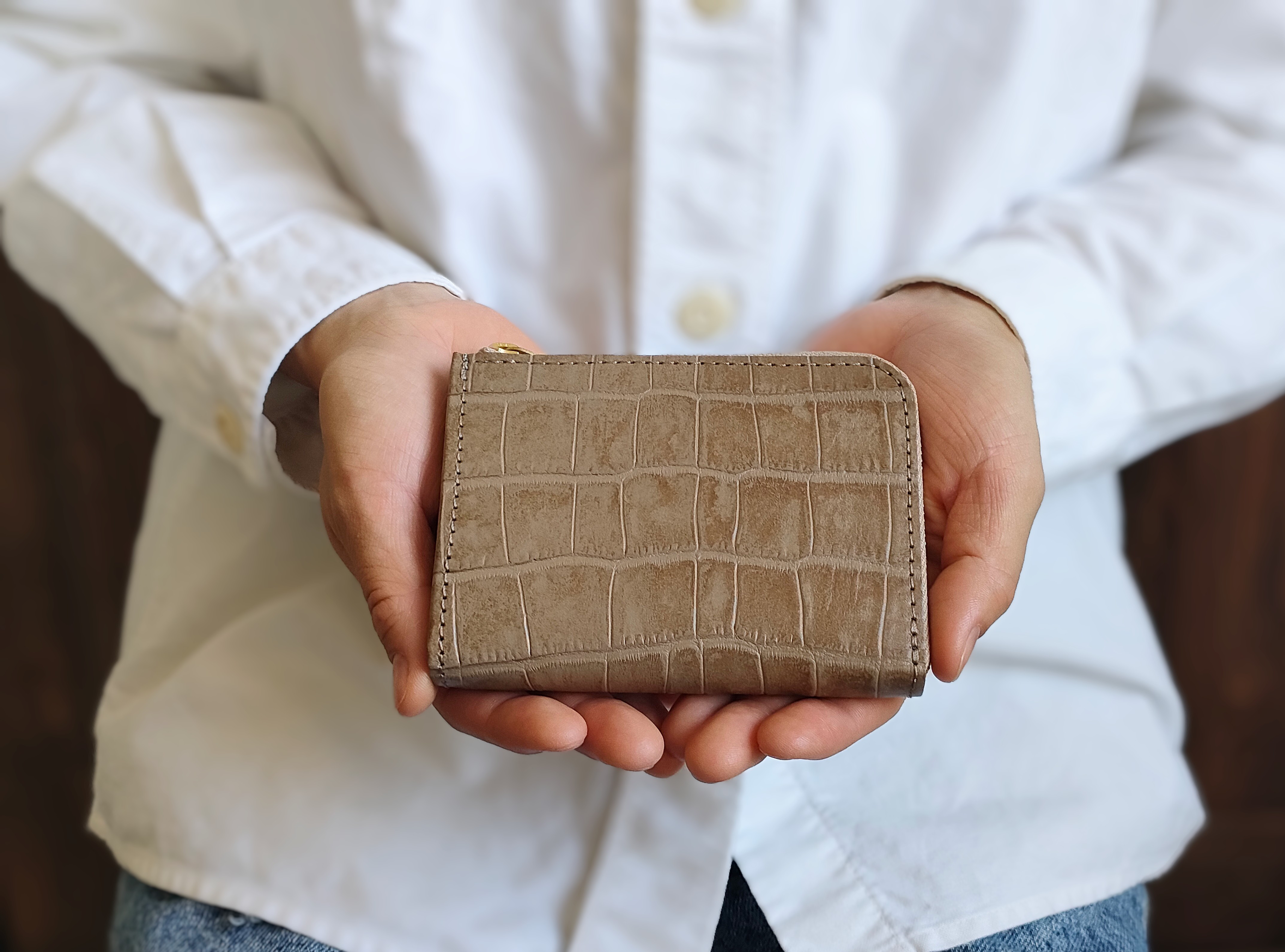 Smooth wallet「お札を折らない見せない」 スルッと入る大人のコンパクト財布 15,400円