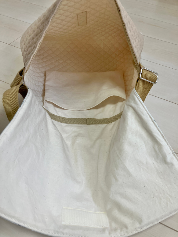 底角補強！デコレクションズ使用キルティングショルダーバック　通園　図書袋 6枚目の画像