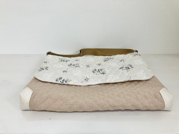 底角補強！デコレクションズ使用キルティングショルダーバック　通園　図書袋 4枚目の画像