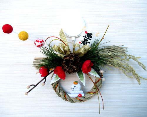 2025しめ縄☆ 正月飾り 巳（へび）のお正月リース飾り 小25-6 リース