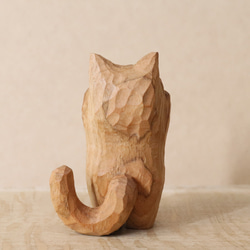 「お手上げな猫」招き猫 木彫り 木製 ネコの置物 インテリア雑貨（木材：山桜）（No.N0055） 7枚目の画像