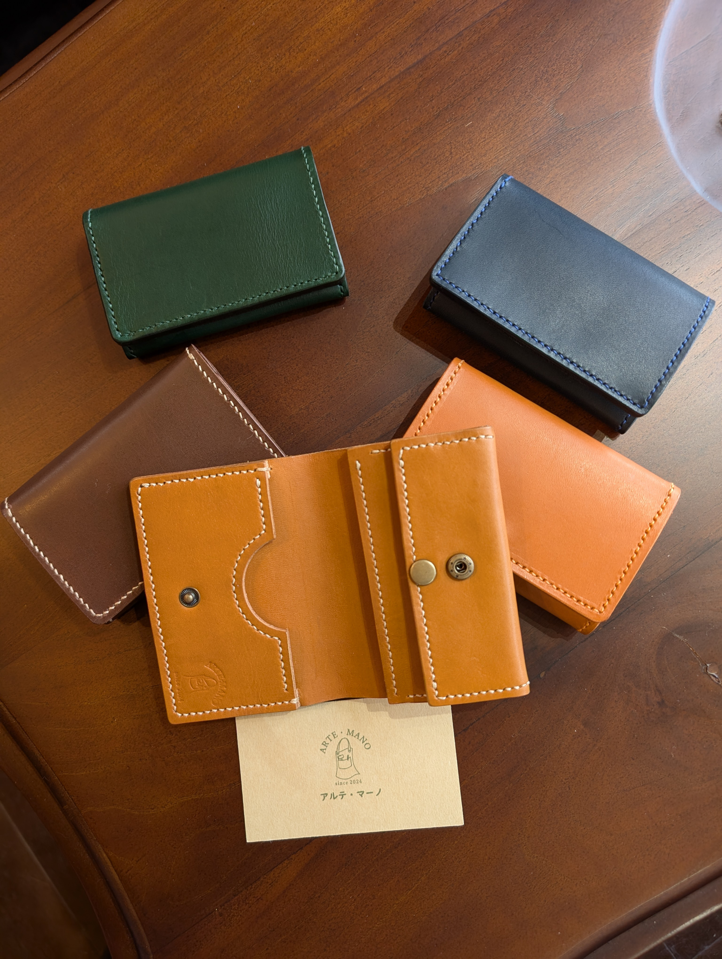 【全て手作りの一点もの革小物】お札がしまえるミニ財布・ミニウォレット～アルテ・マーノ～
