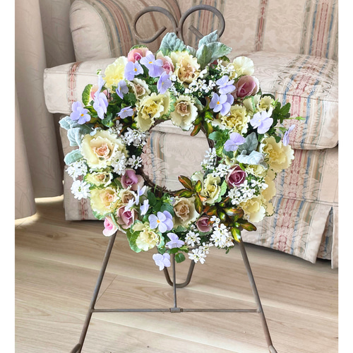 ミニ葉牡丹とビオラの寄せ植えリース ☆*:.｡. 幸せのwreath 「 淑女の