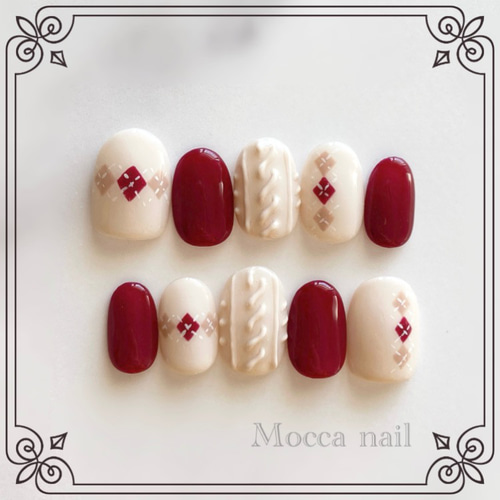 【No.030】ネイルチップ♡赤ネイル♡オフホワイト♡冬ネイル♡ニットネイル No.030】ネイルチップ♡赤ネイル♡オフホワイト♡冬ネイル♡ニットネイル