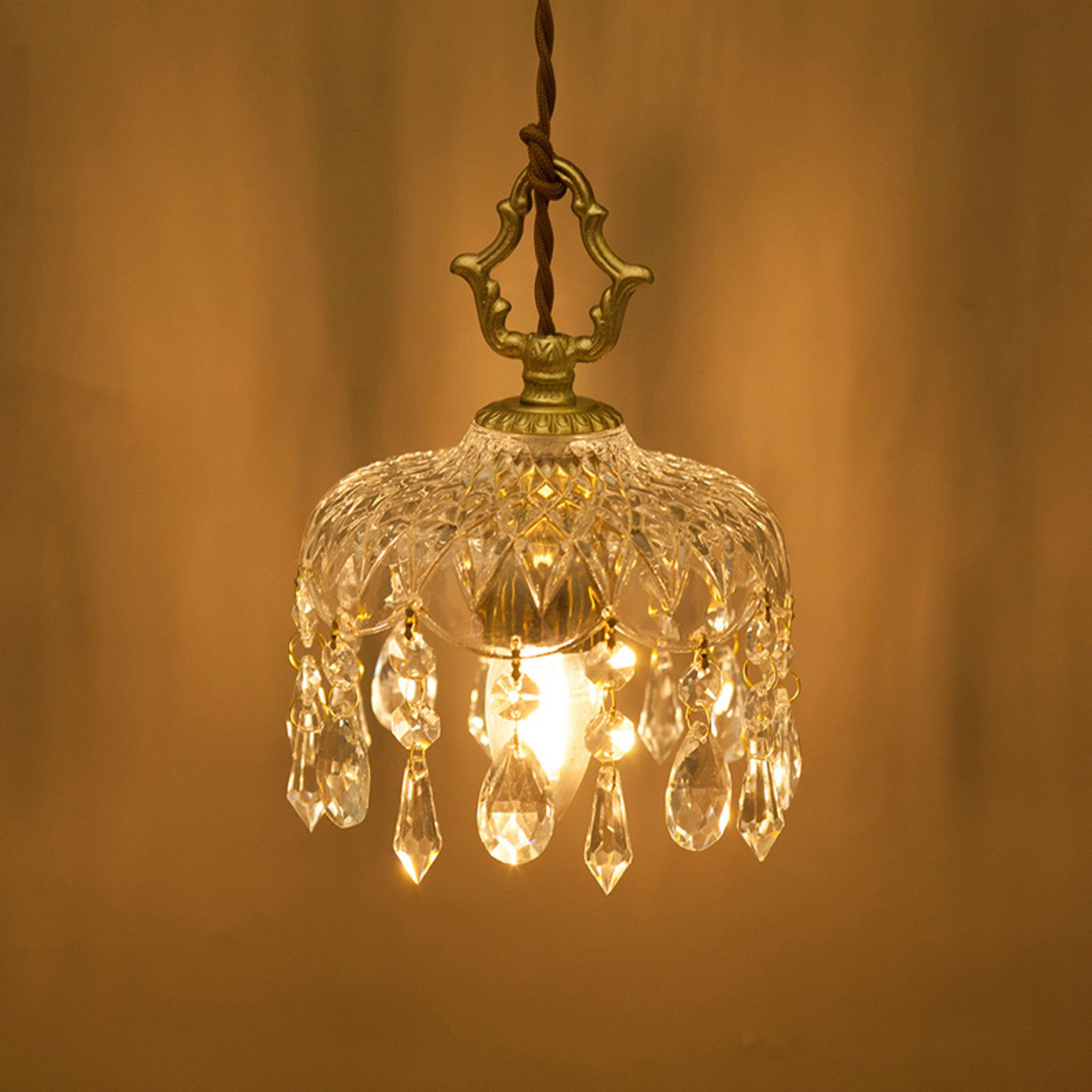 【LED電球対応】ジュエルライト「Nuresta 151 ヌレスタ」（1灯）