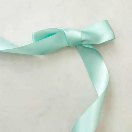 ティファニーブルーリボン クリスマスプレゼント ラッピング