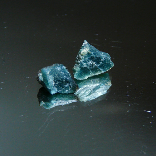 P360-3 ☆御禁制の品☆【マダガスカル産】天然グランディディエライト