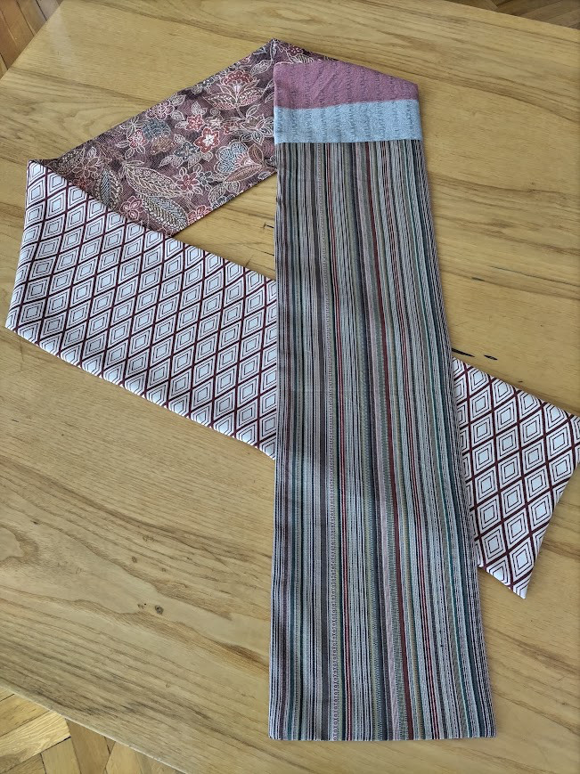 和服生地リメイクストール 送料込み