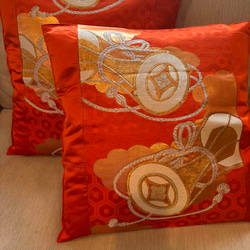 2865純金箔豪華刺繍の袋帯リメイク タッセル付正絹テーブル