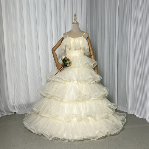 送料無料！高品質！カラードレス 薄シャンパンの色 ロング 柔らかく  