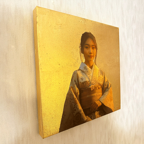 着物姿の女性の絵-金色キャンバス絵画※純金箔使用 絵画 開運絵師
