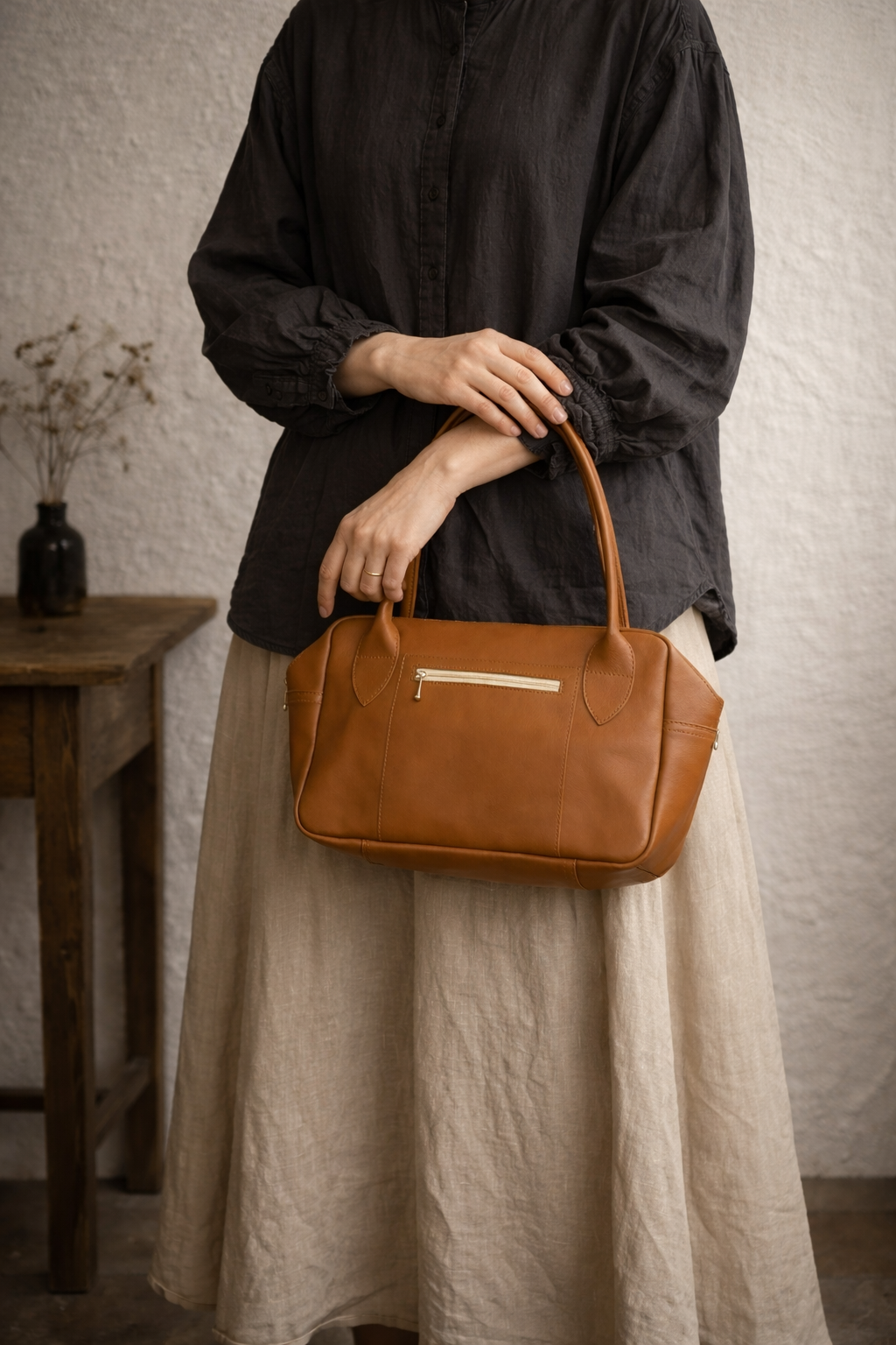 本革 ミニボストンバッグ／オーク ｜既製品とは少し違う、ぬくもりを育てるレザーバッグ