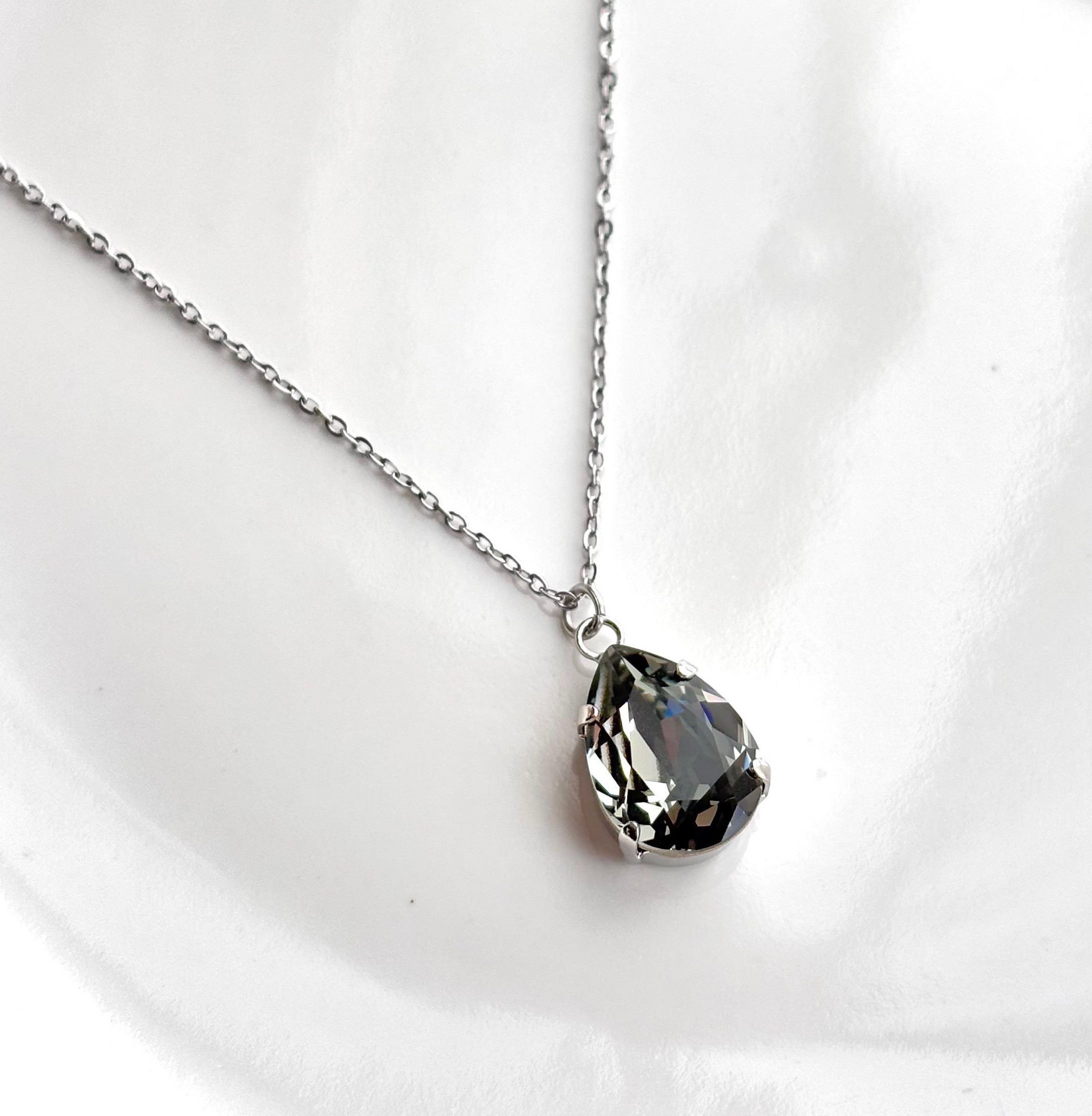 証明書付き アトリエ スワロフスキー アンティーク調 ネックレス 箱あり