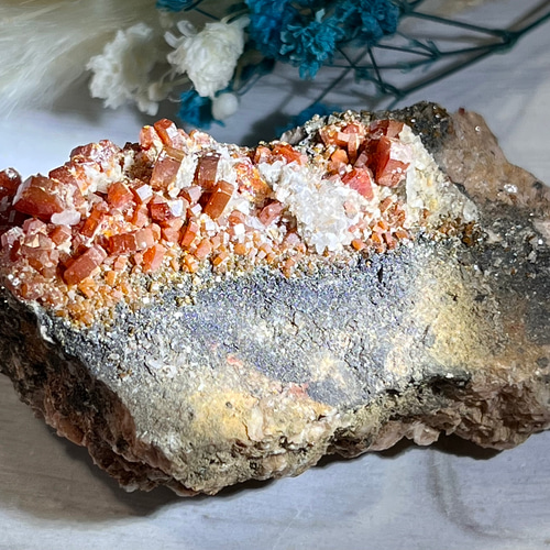 永遠の愛の印✨ バナジナイト バナジン鉛鉱 原石 ラフストーン 天然石