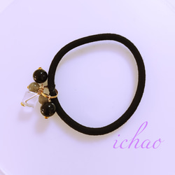 再再販♪推しカラーはブラック☆天然石ブラックオニキス×ラブラドライト×水晶のヘアゴム♪ 2枚目の画像