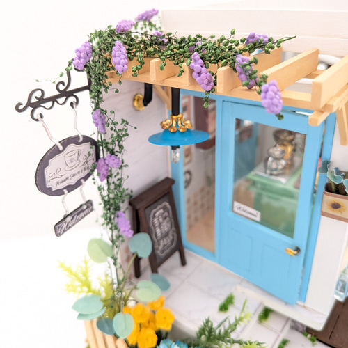 フラワーカフェ』ミニチュアドールハウスの完成品です その他