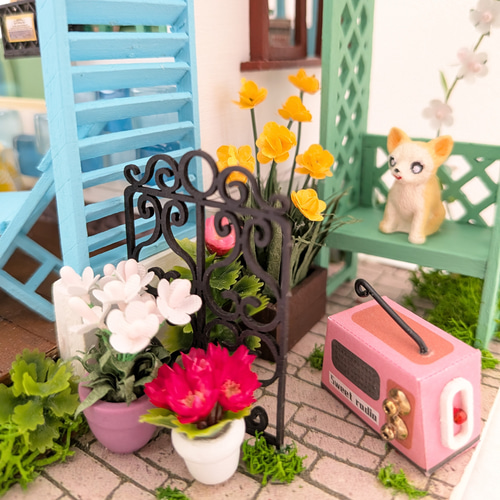 フラワーカフェ』ミニチュアドールハウスの完成品です その他