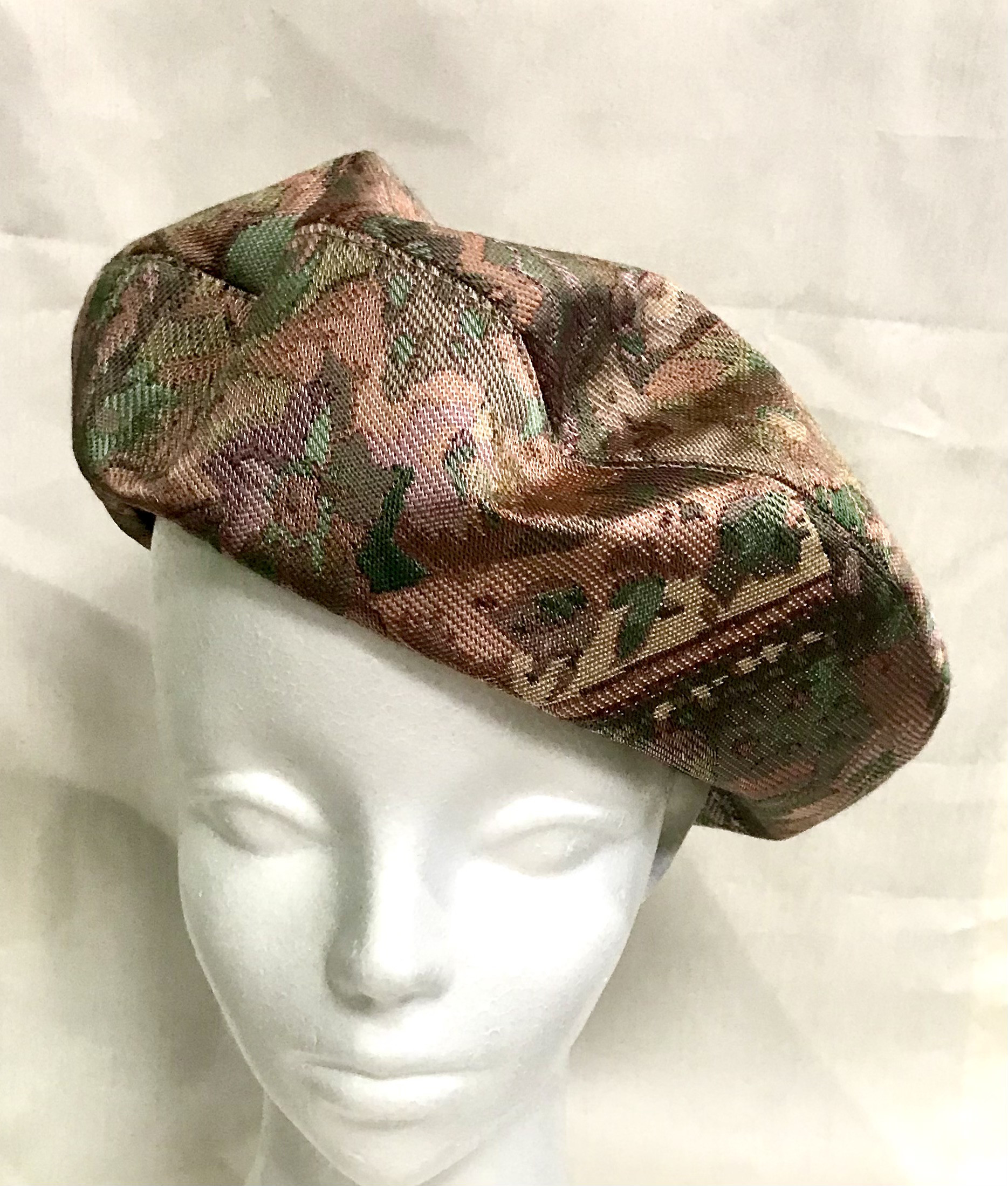 【ベレー帽】ゴブラン調のアシンメトリーベレー 4,160円