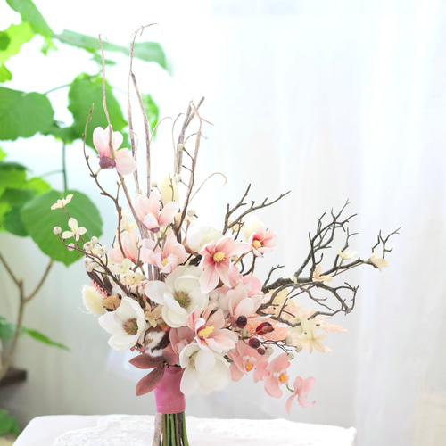 木蓮と胡蝶蘭の 和装ブーケ ドレスブーケ ウェディングブーケ ブーケ