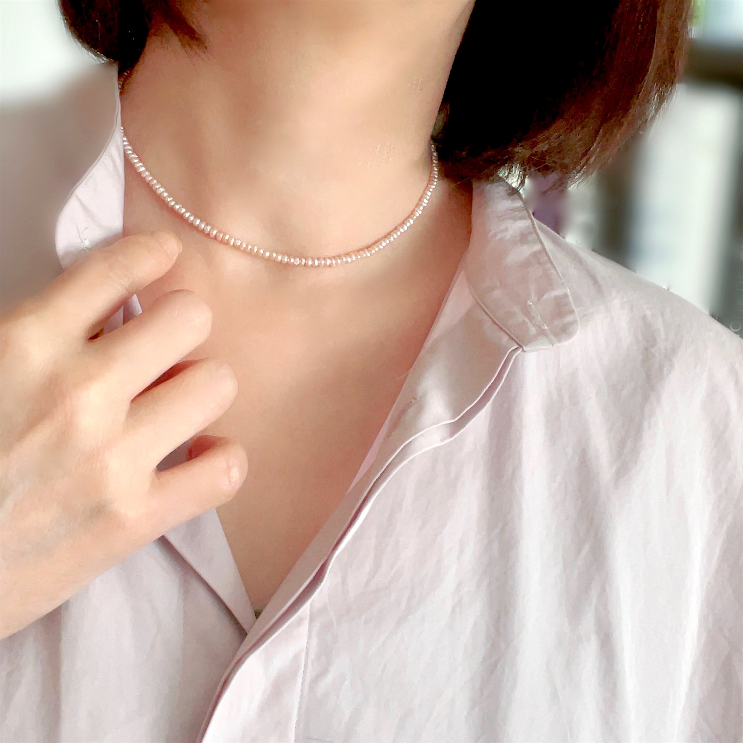 淡水ケシパール 小粒ボタン型　チョーカーネックレス 2x3.5mm　ピーチピンク