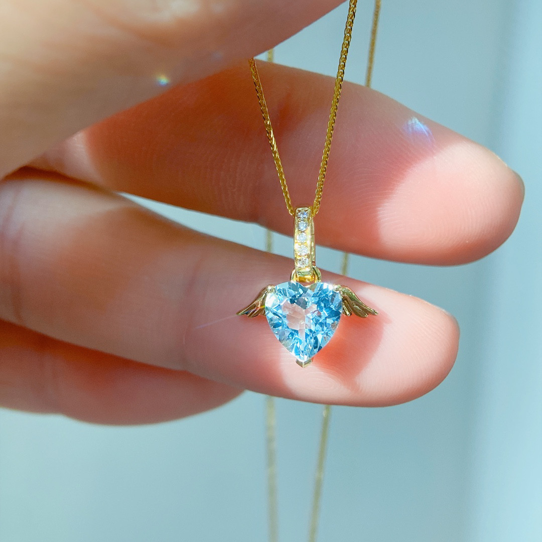 天然ダイヤモンド付きアクアマリンチャームk18