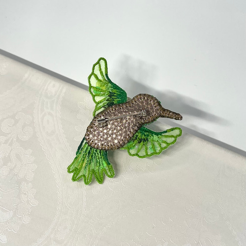 APROSIO＆CO 鳥のビーズブローチ APROSIO＆CO 鳥のビーズブローチ