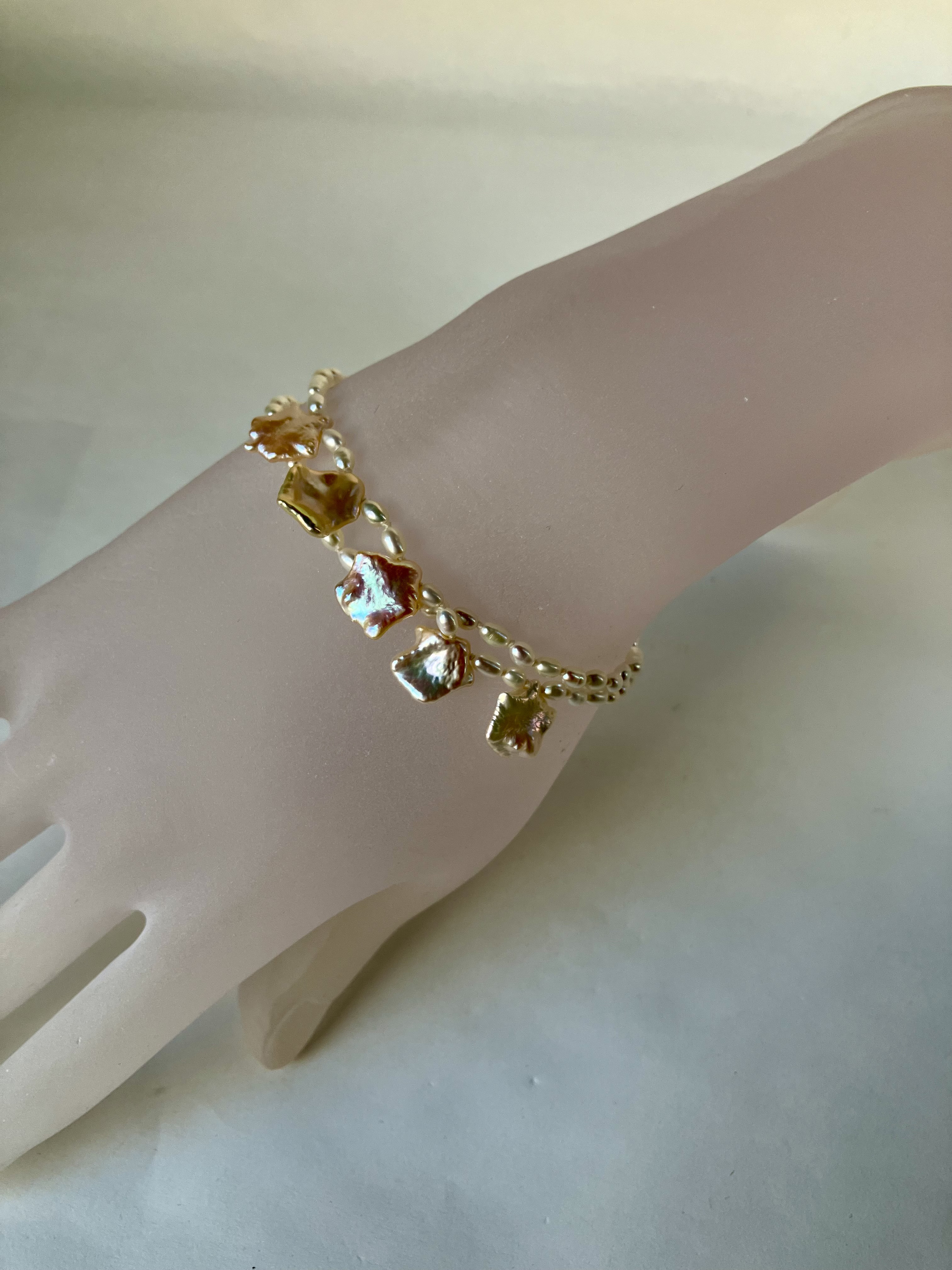 ひいらぎのブレスレット（ゴールド）