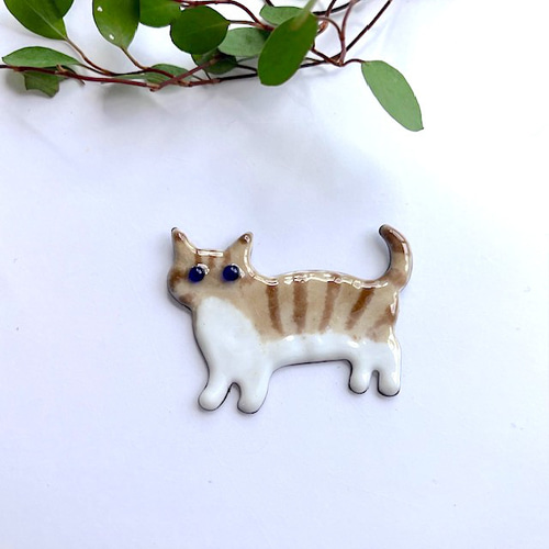 手作り焼き絵作品 三匹の猫たち （ねこの形をしたキュートな焼き