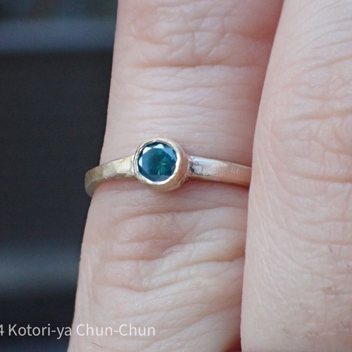 ☆素敵！輝き抜群天然ダイヤモンド0.33ct k10WG指輪リング★小指用！ ☆素敵！輝き抜群天然ダイヤモンド0.33ct k10WG指輪リング☆小指用！