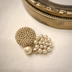 sparkling crochet  輝くクロッシェとパールのブローチ〈heart〉gold 4枚目の画像