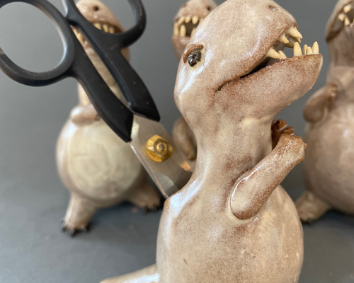 ティラノザウルス T-REX 陶器 ハサミ立て 恐竜 陶器 その他置物 TARACO