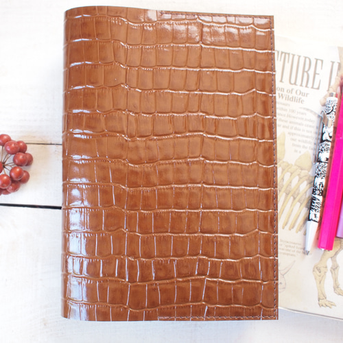 A5本革 艶クロコ柄 厚い本もOK テキスト・手帳カバー 手帳カバー か