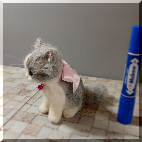 羊毛フェルト　猫　子猫 羊毛フェルト 猫 ふさふさな子猫 ねこ ネコ 猫フィギュア 羊毛