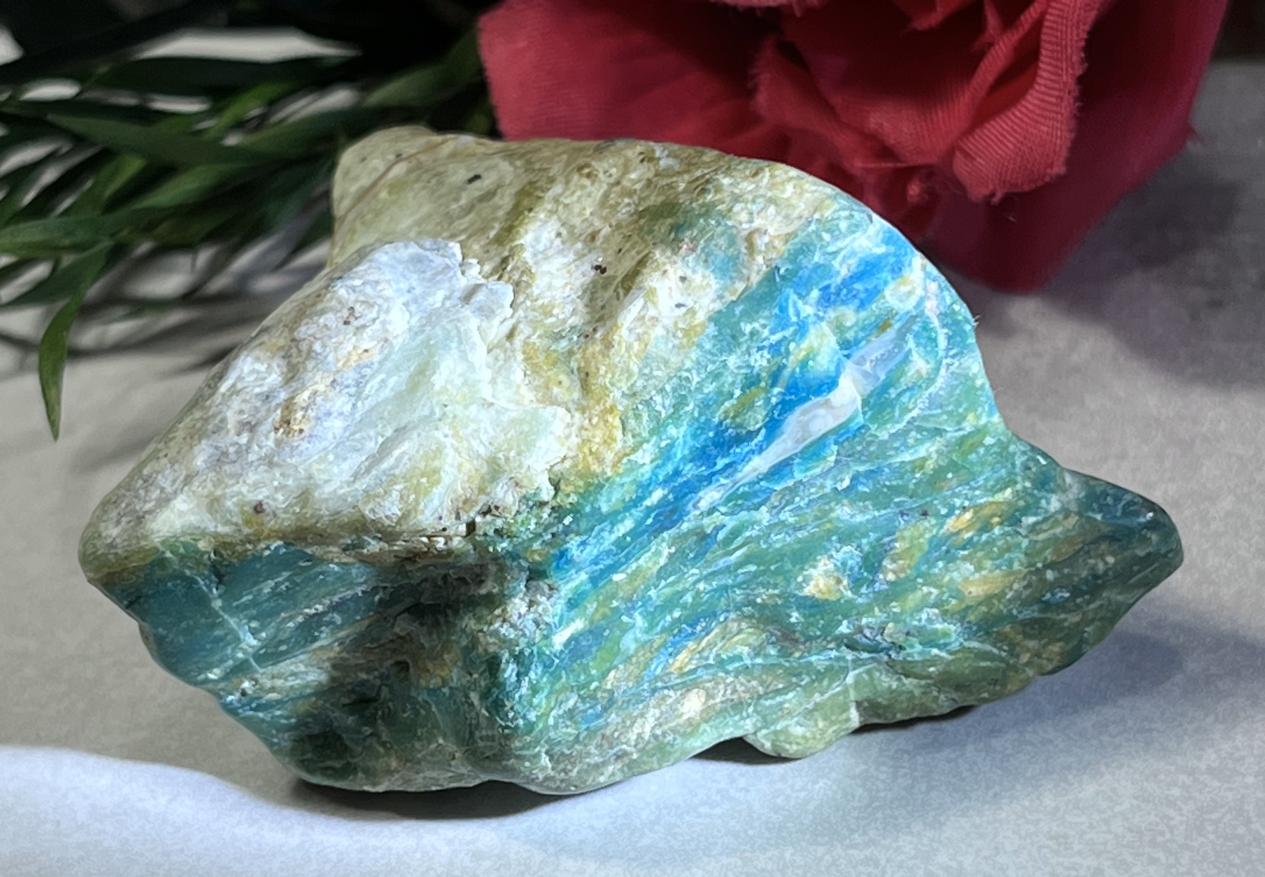 幸運を呼び込む✨ ペルー産　ブルー　オパール　ラフストーン　原石