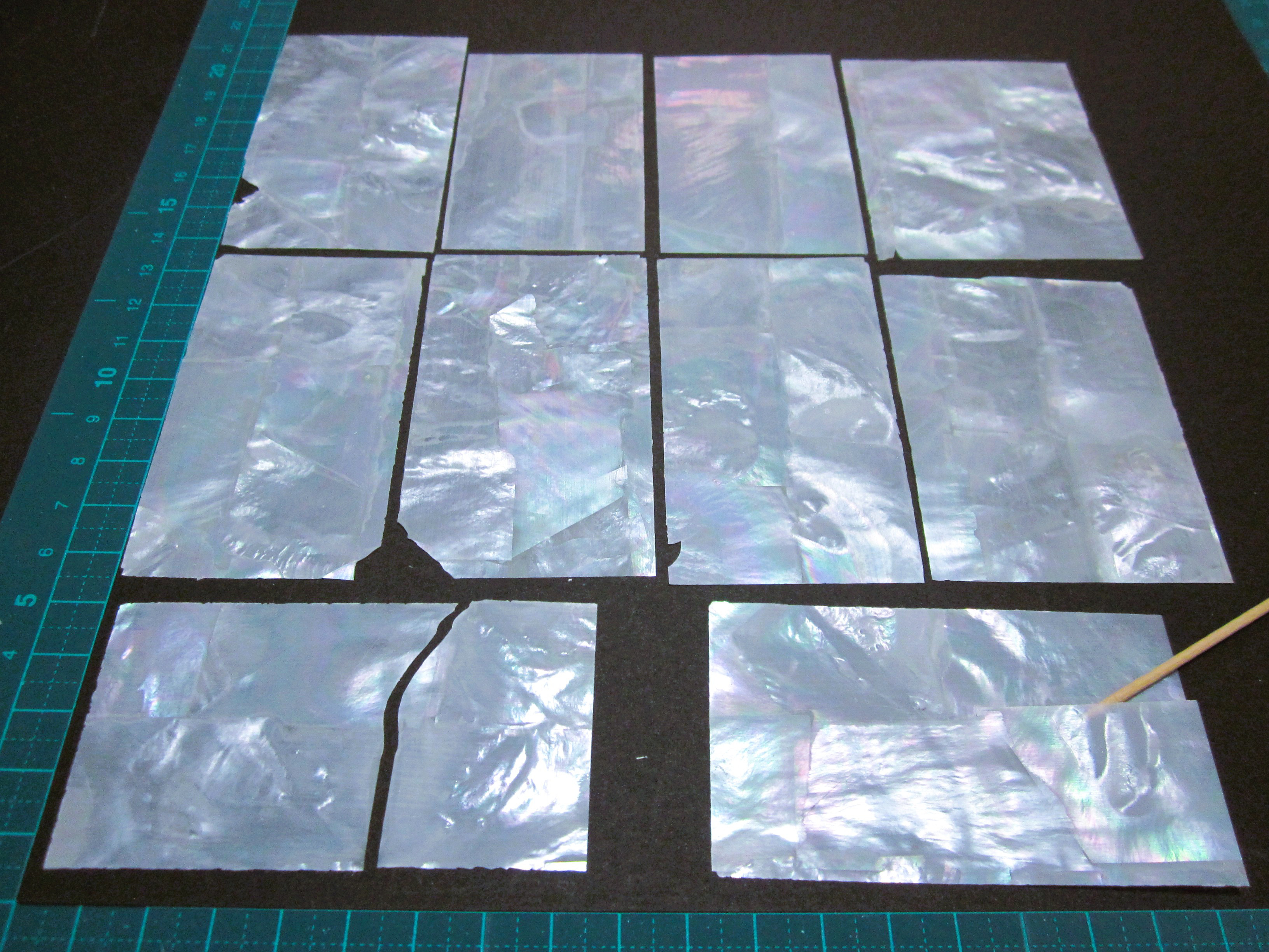 あわび　青貝　螺鈿　延板　カッターで切れる貝シート 工芸・民芸 沈金・螺鈿工芸】 あわび 青貝 螺鈿 延板 カッターで切れる貝シート 工芸・民芸