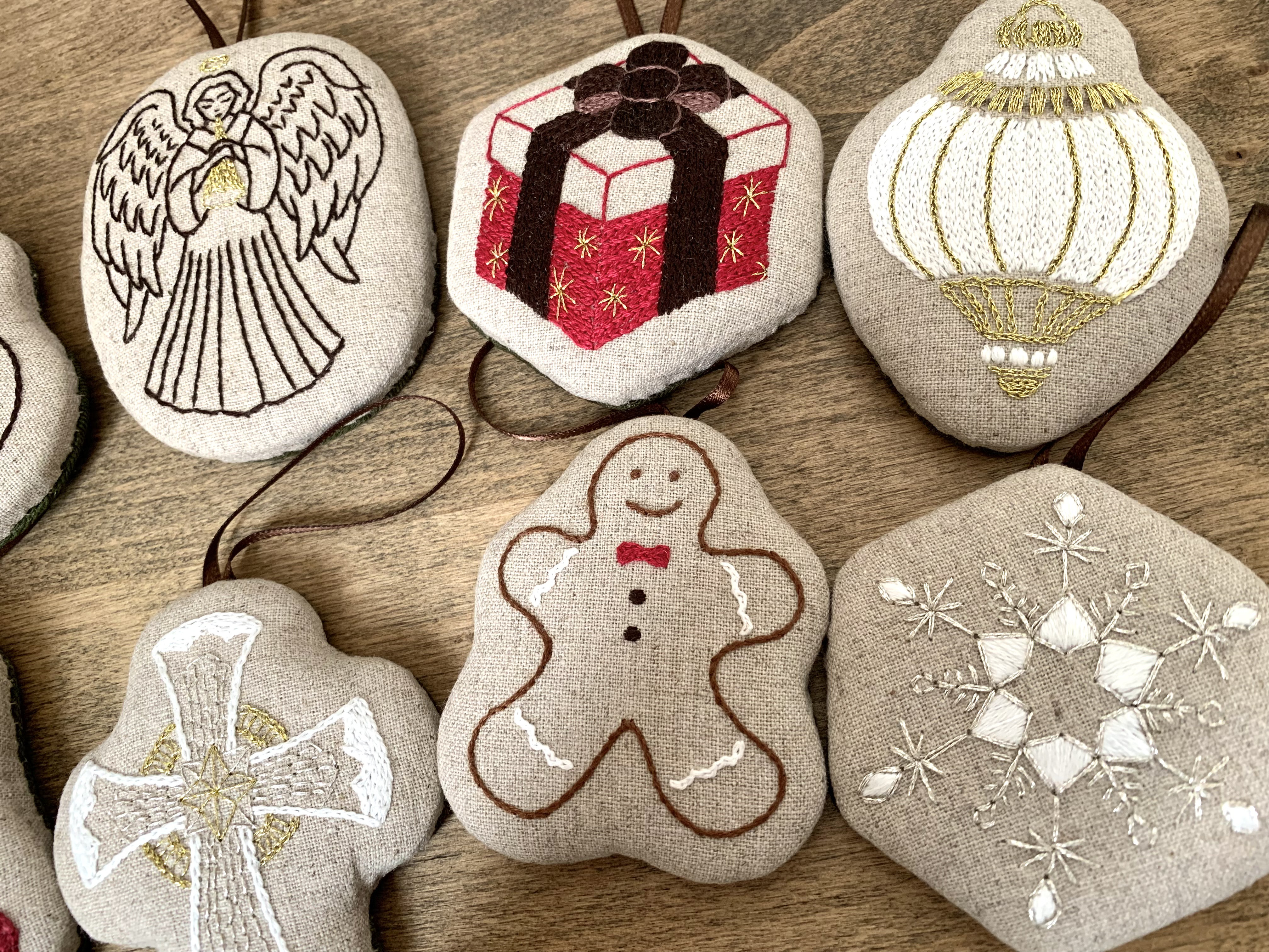 クリスマス⭐︎刺繍オーナメント　10個セット