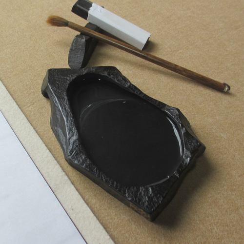 天然石そのままの、中筆用「天然蓋付硯」 その他雑貨 土佐硯一岐工房