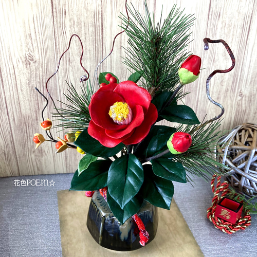 粘土の花〓2ウェイ凛と咲く紅椿＊華やかアレンジ♪ 【約30㎝】和紙鶴